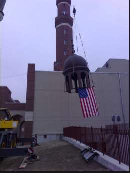 Minaret capping ceremony (2007). Photo: Tanvir Collection.